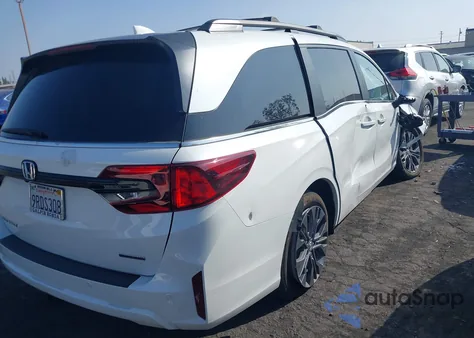 2025 Honda Odyssey Touring from USA, damaged, VIN 5FNRL6H83SB005645